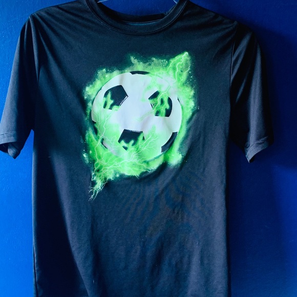 T-shirts’ - Picture 3 of 6